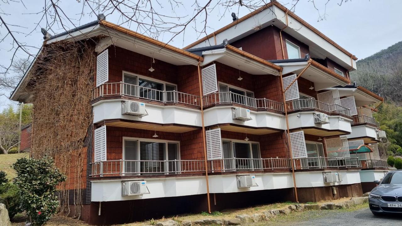Hotel Moon-Hyo House 1 Boryeong Exterior foto